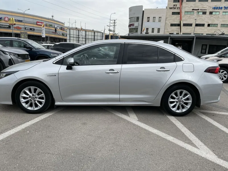 Toyota Corolla 2ème main, 2021