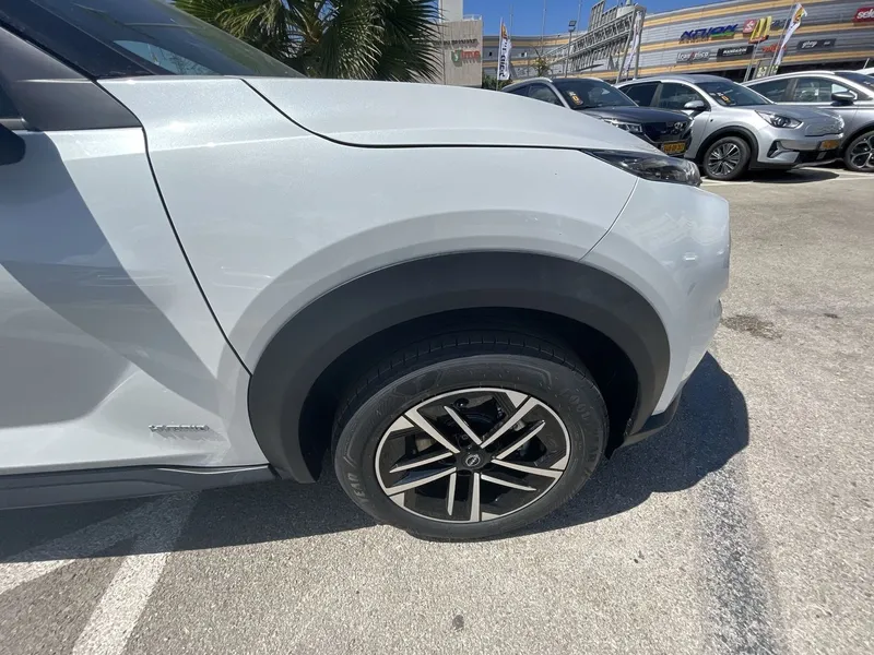 Nissan Juke new car, 2024