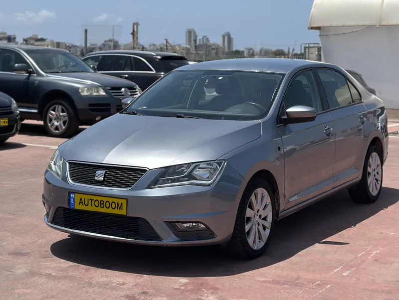 SEAT Toledo с пробегом, 2013