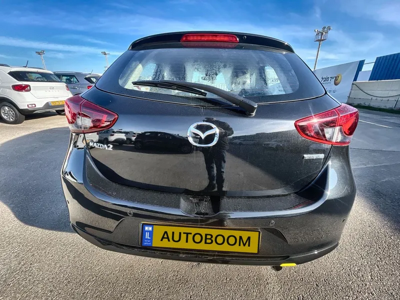 Mazda 2 nouvelle voiture, 2025