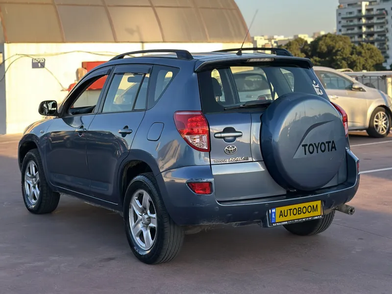 Toyota RAV4 с пробегом, 2008