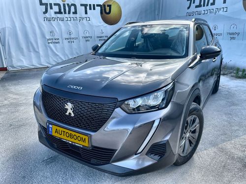 Peugeot 2008, 2022, фото