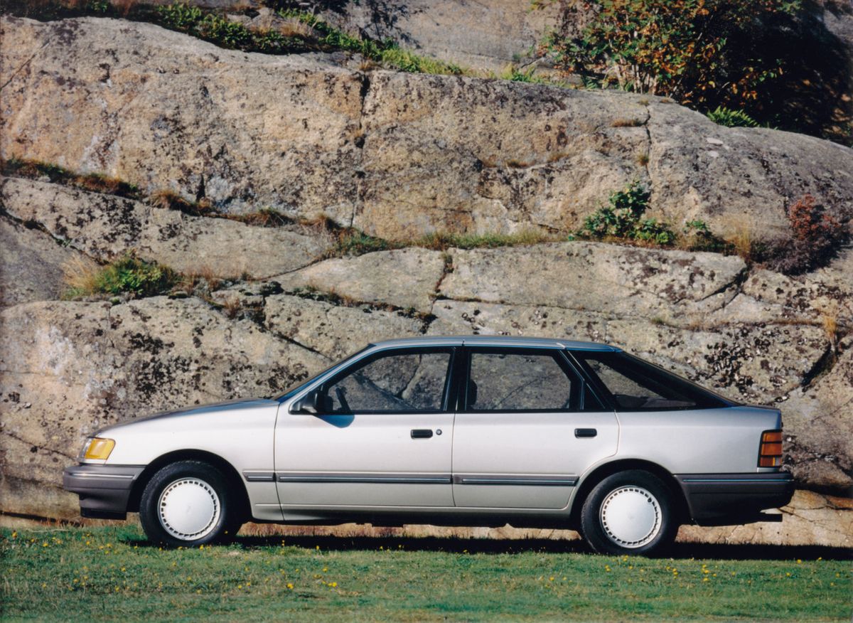 Ford Scorpio 1985. Carrosserie, extérieur. Mini 5-portes, 1 génération