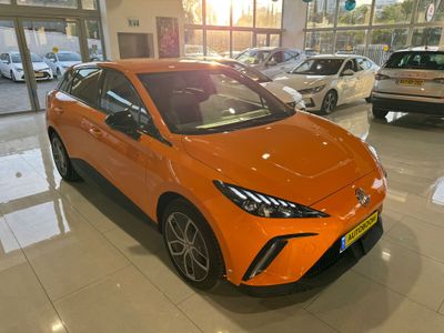MG 4 nouvelle voiture, 2025