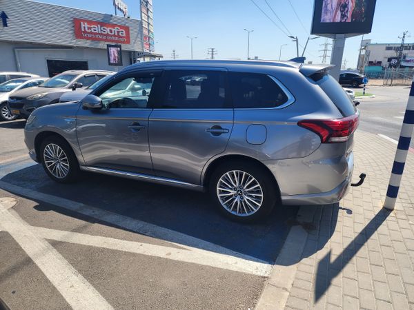 Mitsubishi Outlander 2ème main, 2019, main privée