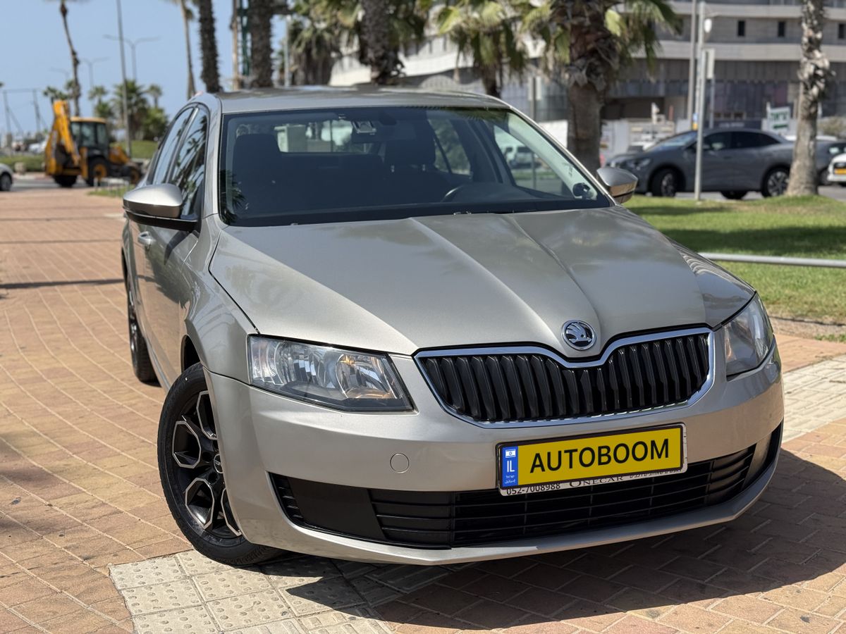Skoda Octavia 2nd hand, 2016, private