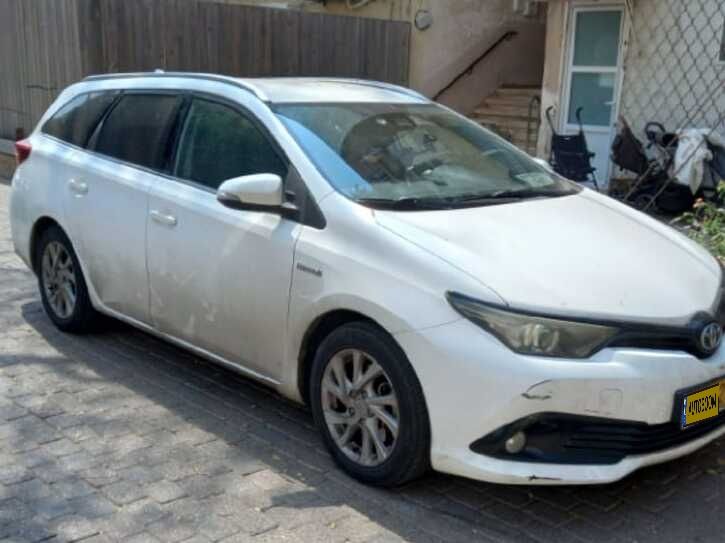 Toyota Auris 2nd hand, 2018, private hand