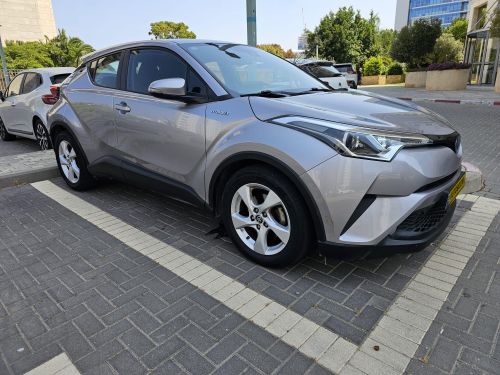 Toyota C-HR, 2019, photo