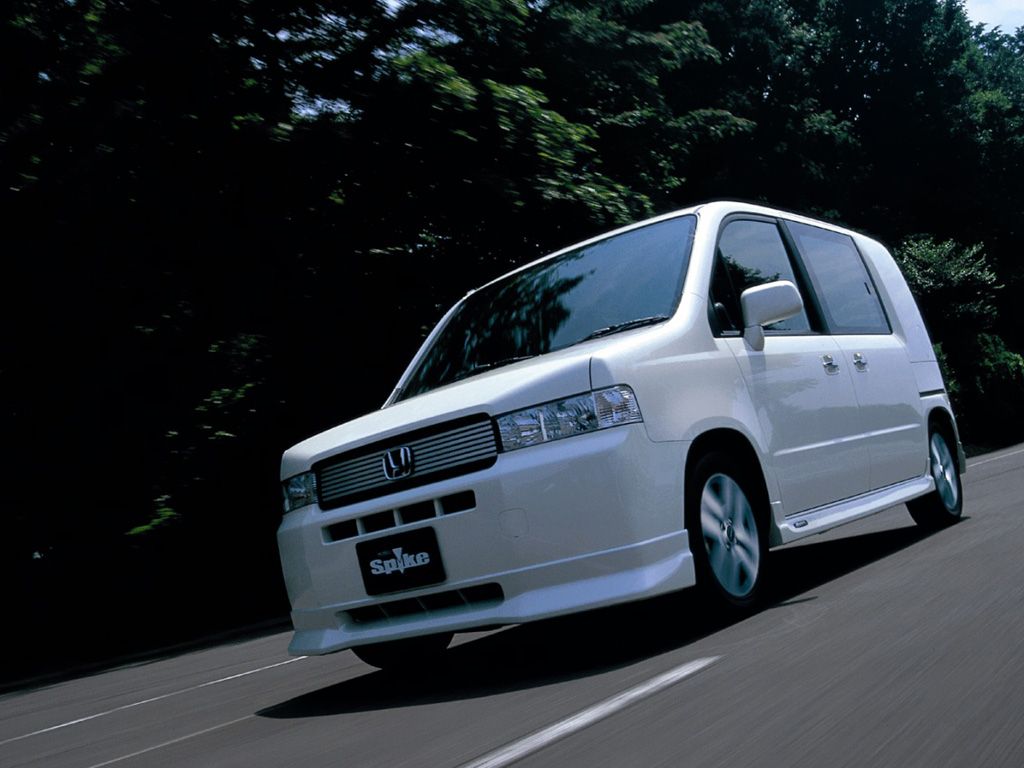 Купить Хонда Мобилио Спайк