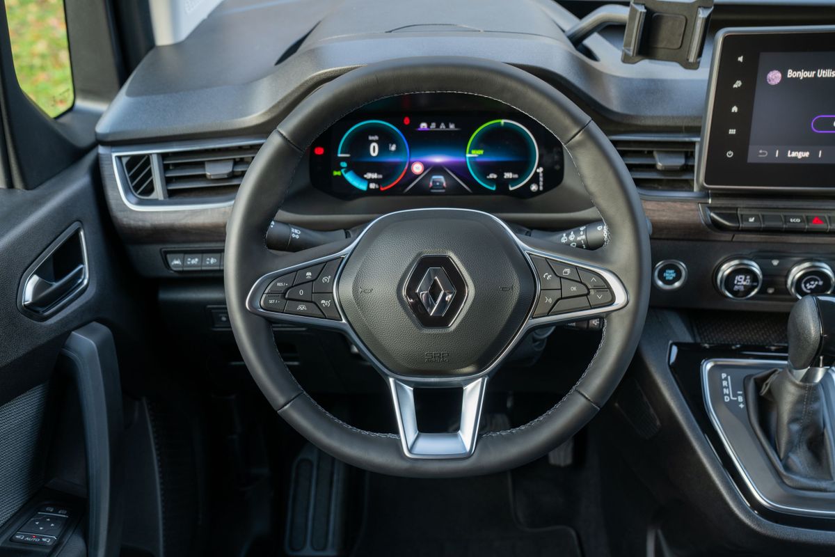 Renault Kangoo 2021. Руль. Компактвэн, 3 поколение