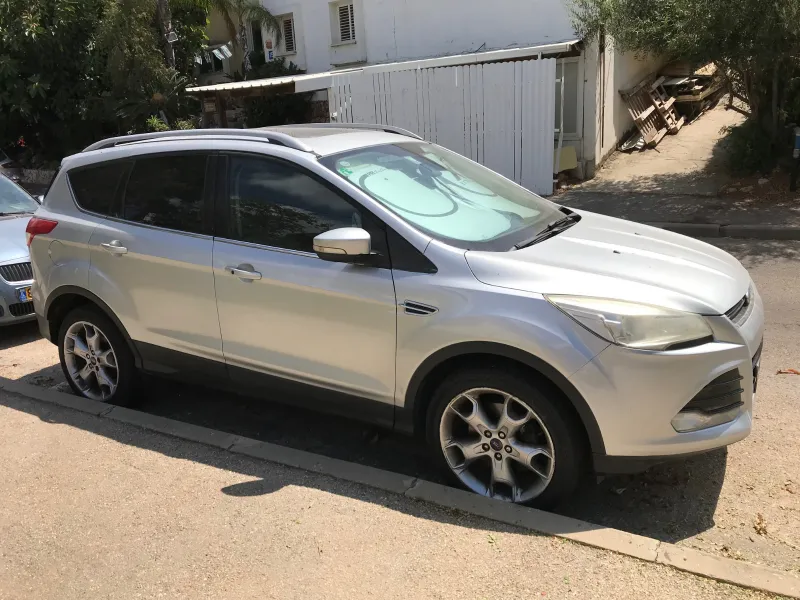 Ford Kuga 2ème main, 2013, privée