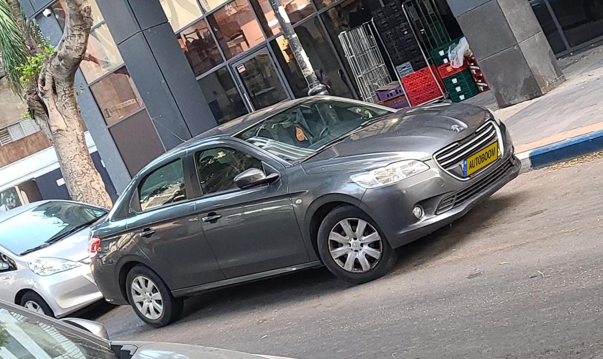 Peugeot 301 2ème main, 2014, main privée
