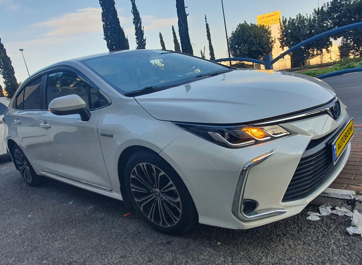 Toyota Corolla с пробегом, 2021, частная рука
