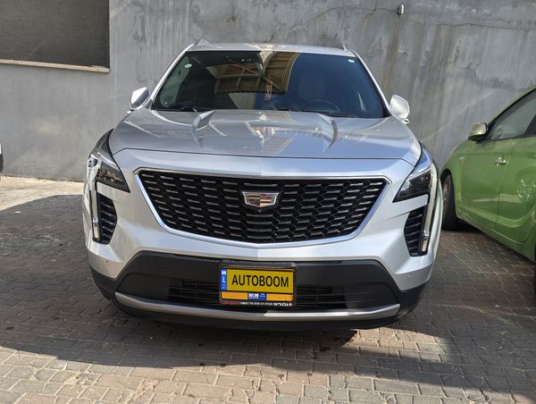 Cadillac XT4 2nd hand, 2020, private hand