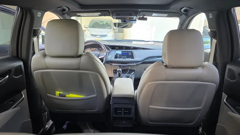 Cadillac XT4 2nd hand, 2021, private hand
