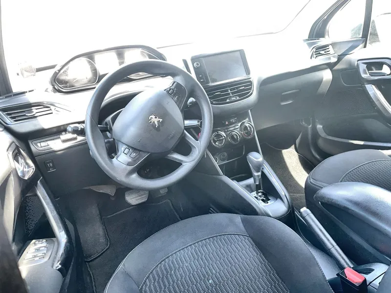Peugeot 208 2ème main, 2020, main privée