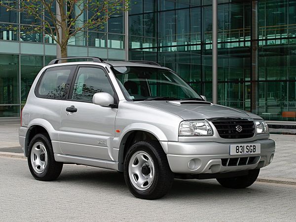 Suzuki Escudo 1997. Carrosserie, extérieur. VUS 3-portes, 2 génération