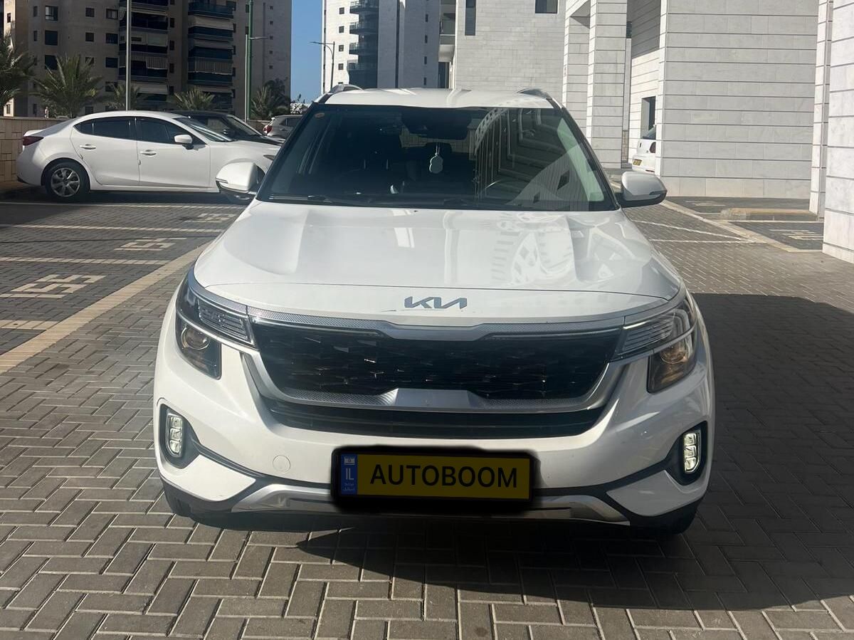 Kia Seltos 2nd hand, 2022, private hand