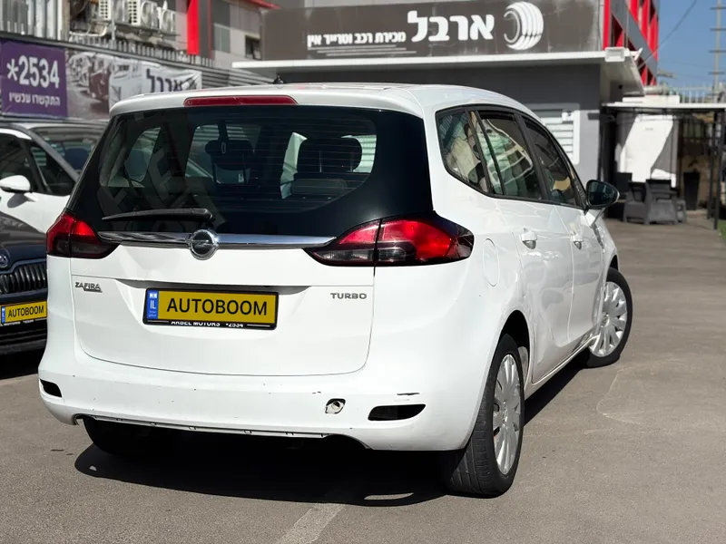 אופל זאפירה יד 2 רכב, 2016