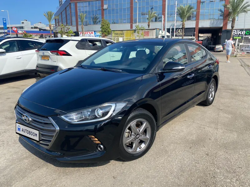 Hyundai Elantra 2nd hand, 2016