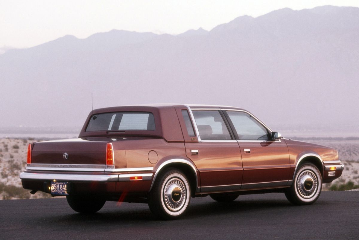 Chrysler New Yorker 1988. Carrosserie, extérieur. Berline, 13 génération