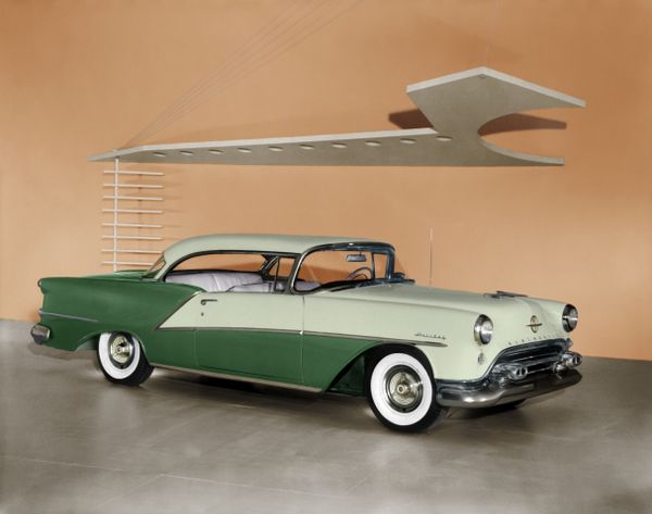 Oldsmobile Ninety Eight 1954. Carrosserie, extérieur. Coupé, 3 génération