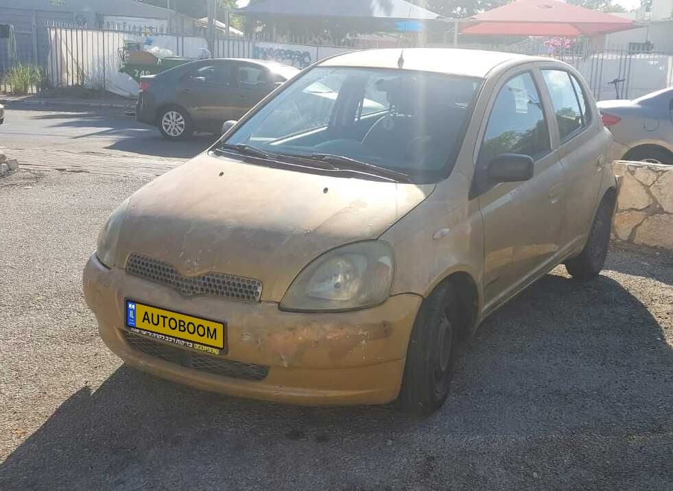טויוטה יאריס יד 2 רכב, 2000, פרטי