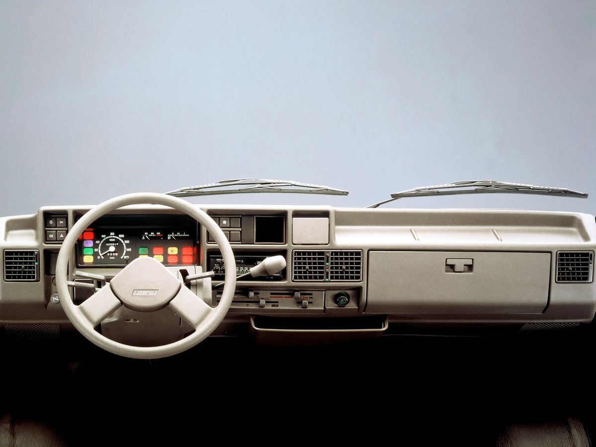 Фиат Дукато 1981. Панель приборов. Фургон, 1 поколение