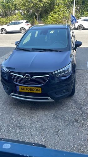 Opel Crossland X, 2020, фото