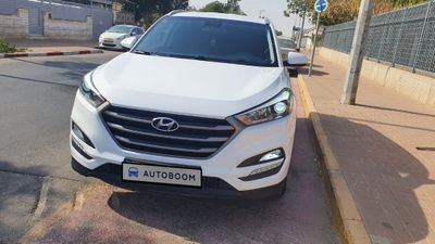 Hyundai Tucson 2nd hand, 2016, private hand