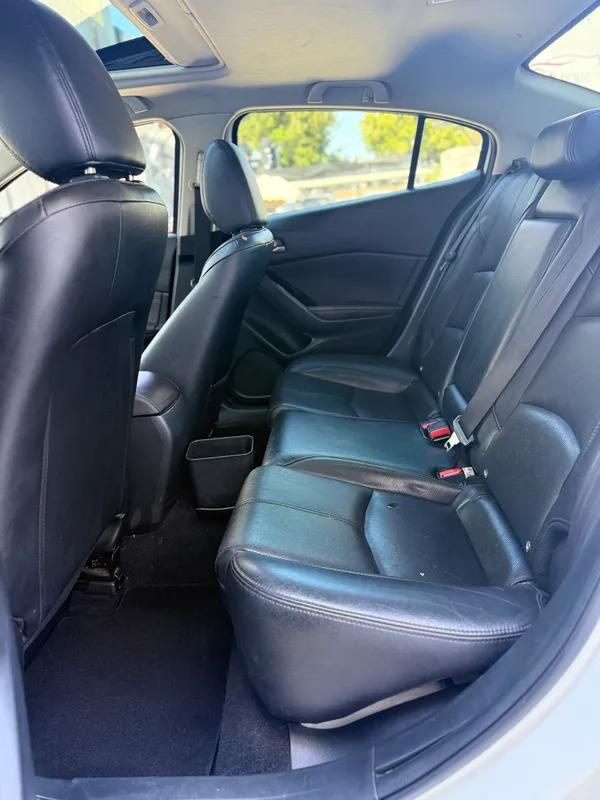 Mazda 3 2nd hand, 2018, private hand