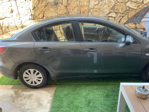 Mazda 3 2nd hand, 2011, private hand