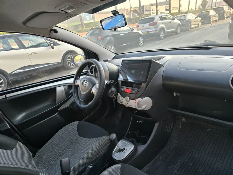 Toyota Aygo 2nd hand, 2013