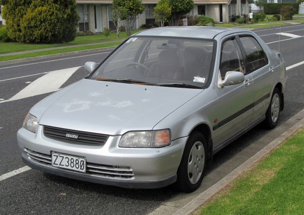 Isuzu Gemini 1993. Carrosserie, extérieur. Berline, 4 génération