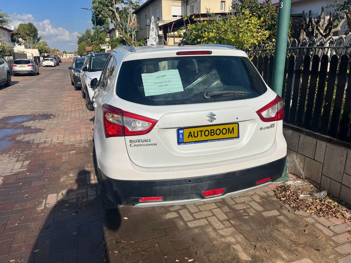 Suzuki SX4 2ème main, 2014, main privée