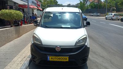 Fiat Doblo 2ème main, 2017, main privée