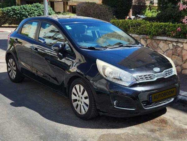 Kia Rio с пробегом, 2012, частная рука