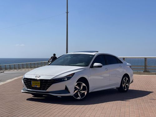 Hyundai Elantra, 2024, фото