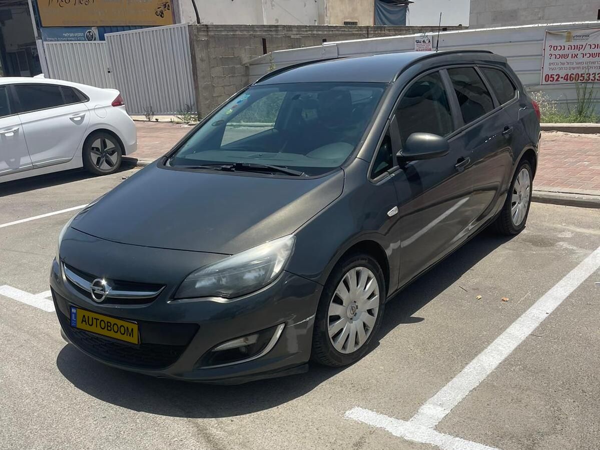 Opel Astra 2nd hand, 2013, private hand