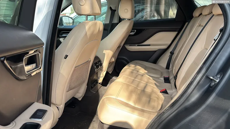 Jaguar F-Pace с пробегом, 2018