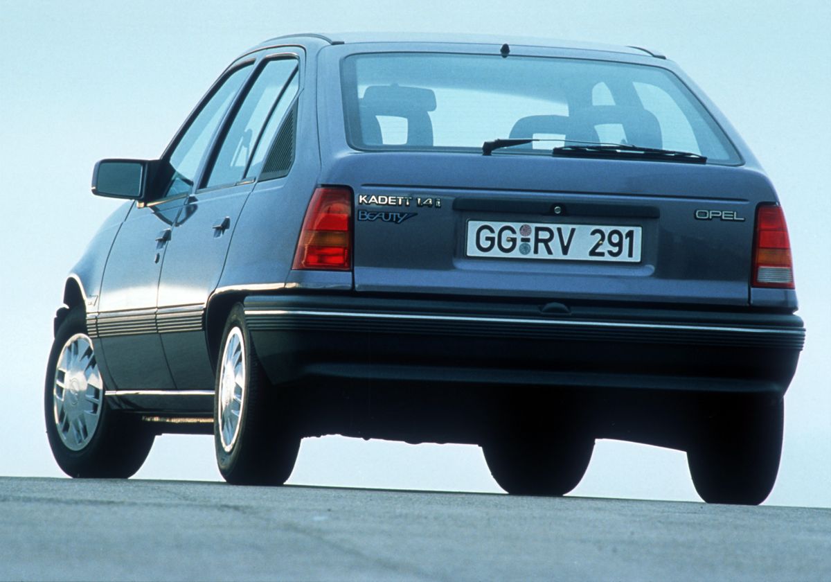 Opel Kadett 1989. Bodywork, Exterior. Hatchback 5-door, 5 generation, restyling