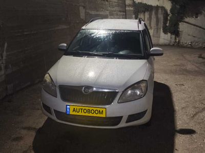 Skoda Roomster с пробегом, 2015, частная рука