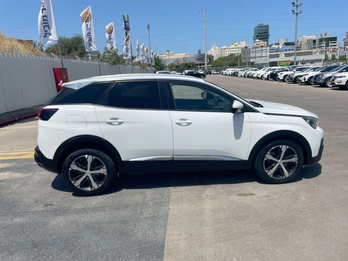 Peugeot 3008 2nd hand, 2017, private hand