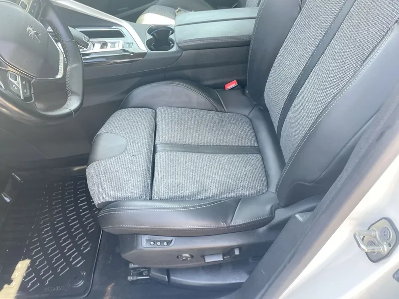 Peugeot 3008 2nd hand, 2020, private hand