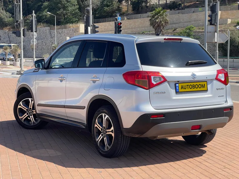Suzuki Vitara с пробегом, 2016