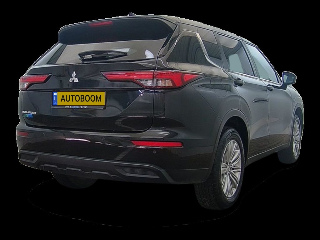 Mitsubishi Outlander с пробегом, 2023