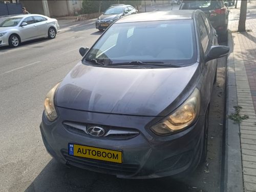 Hyundai i25, 2012, photo