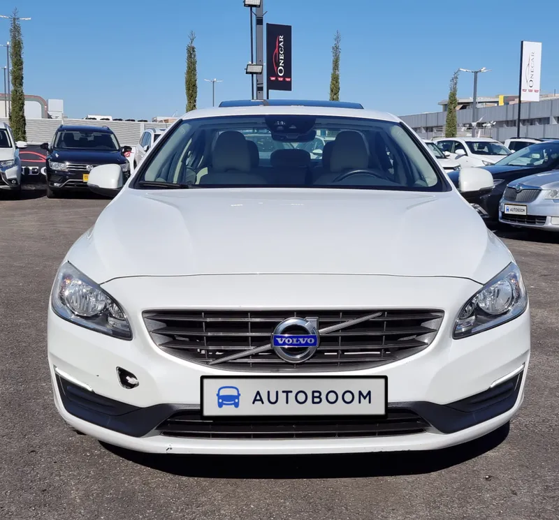 Volvo S60 2nd hand, 2015, private hand