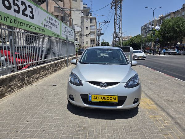 Mazda 2 2ème main, 2009