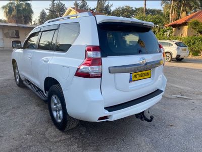 Toyota Land Cruiser 2nd hand, 2017, private hand